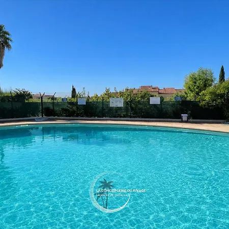La Frégate - Grand Avec Vue Sur La - Piscine Carqueiranne
